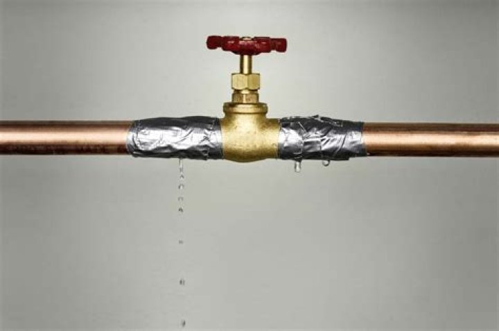 Are landlords responsible for leaking pipes?