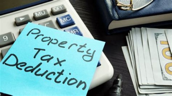 Are legal fees tax deductible for rental property?