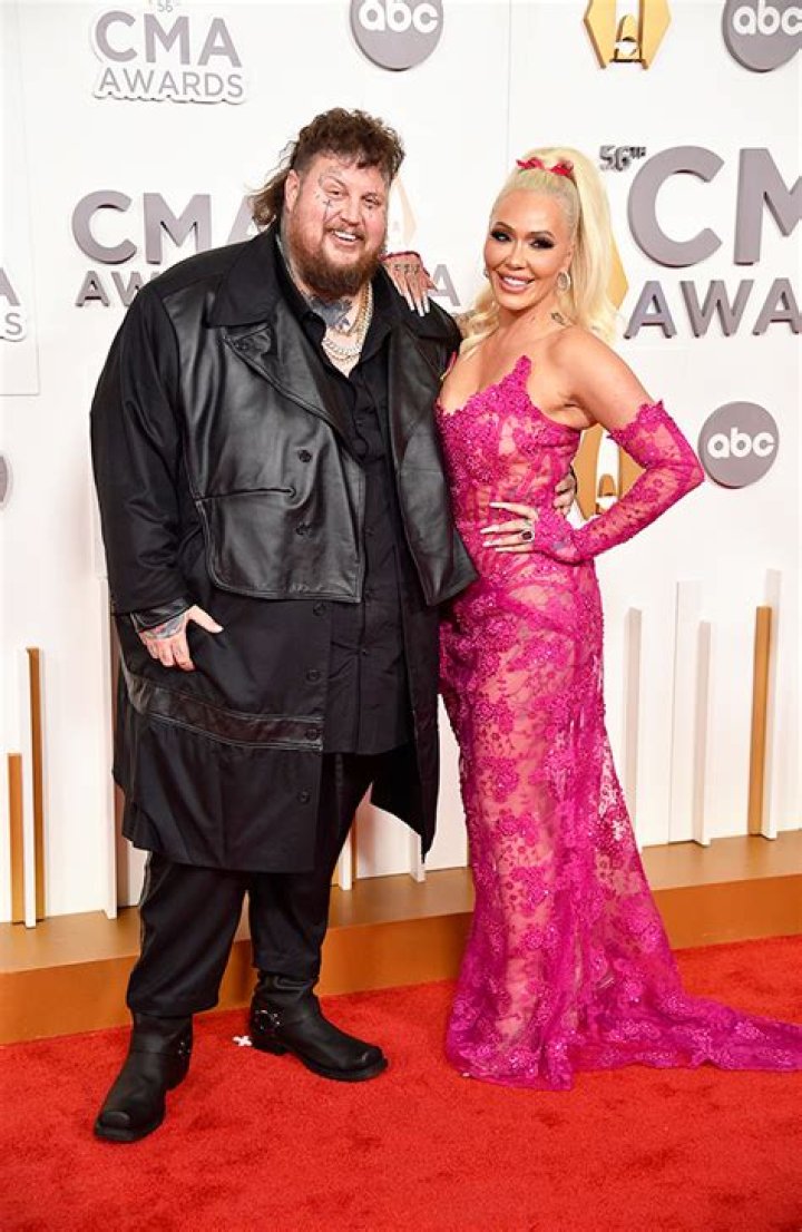 Can a husband transfer an IRA to his wife?