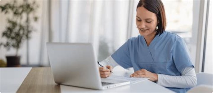 Do I need to provide receipts to customers?