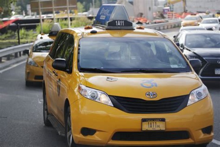 Do NYC taxi drivers own their cabs?