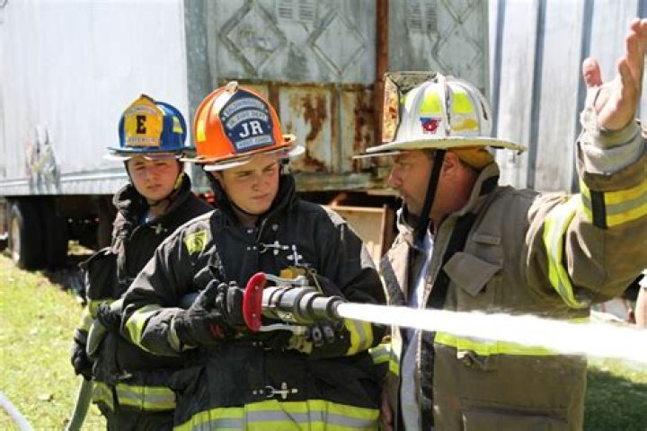 Do volunteer firefighters get a pension in NY?