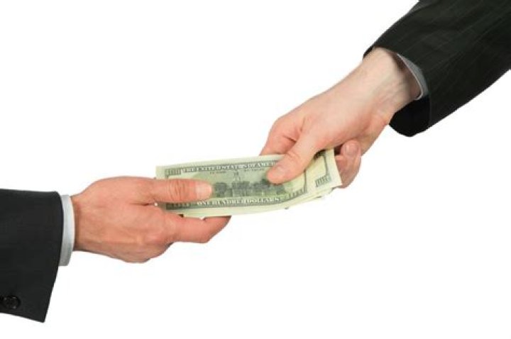 How do I know how much to pay my employees?