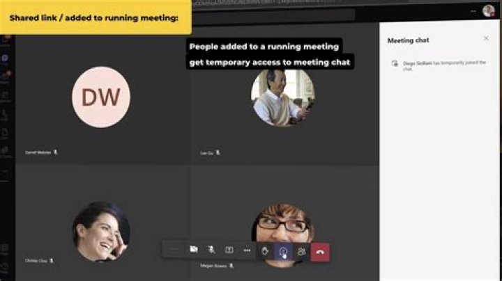 How do I save a Microsoft teams meeting chat?