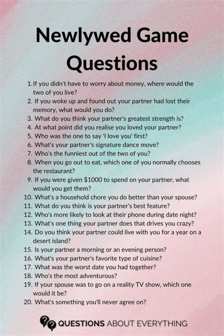 How do you play a couple in 20 questions?