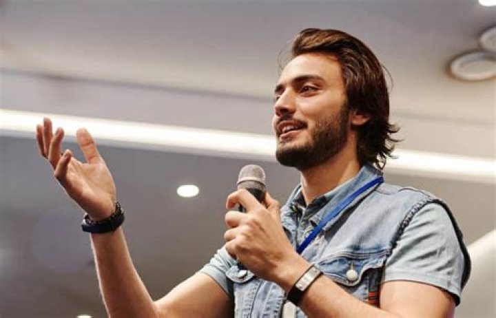 How do you start a goodbye welcome speech?