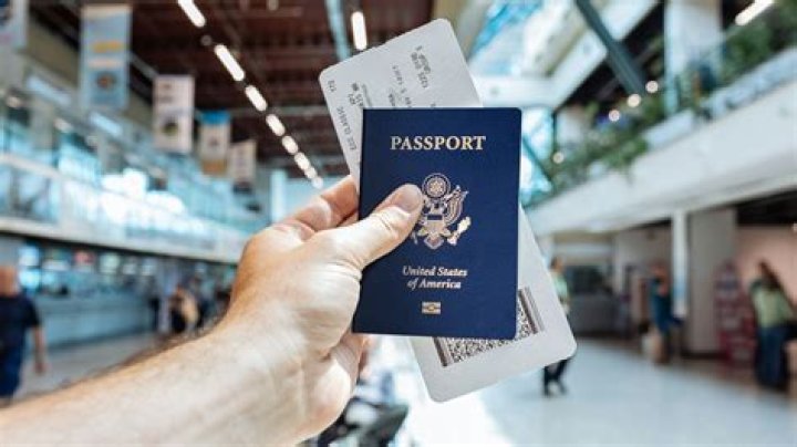How long can you stay out of the US with a US passport?