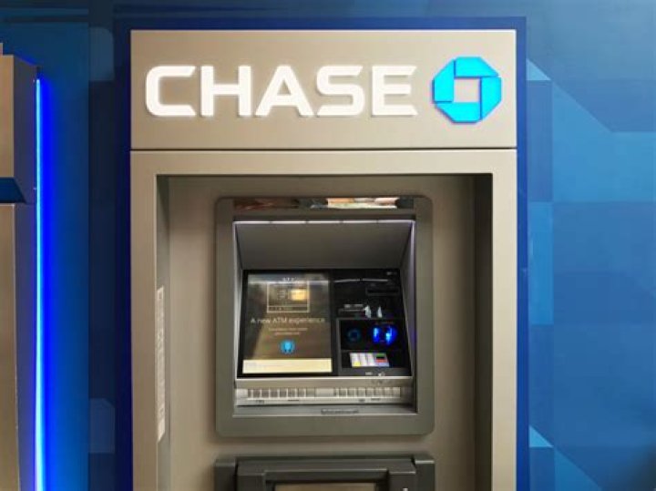 How long does it take for a deposited check to clear at Chase bank?