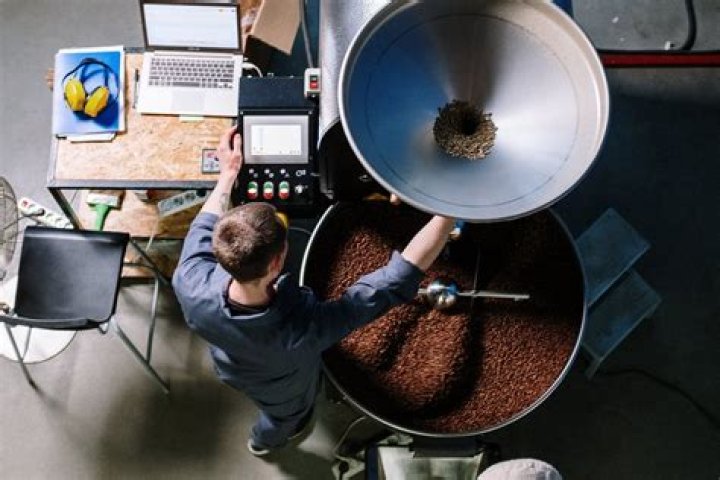 How much can a coffee roasting business make?