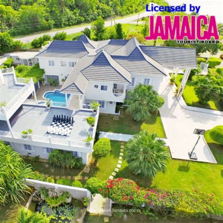 How much is a private villa in Jamaica?