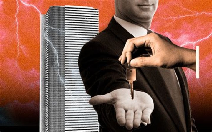 Is short sale better than deed in lieu?