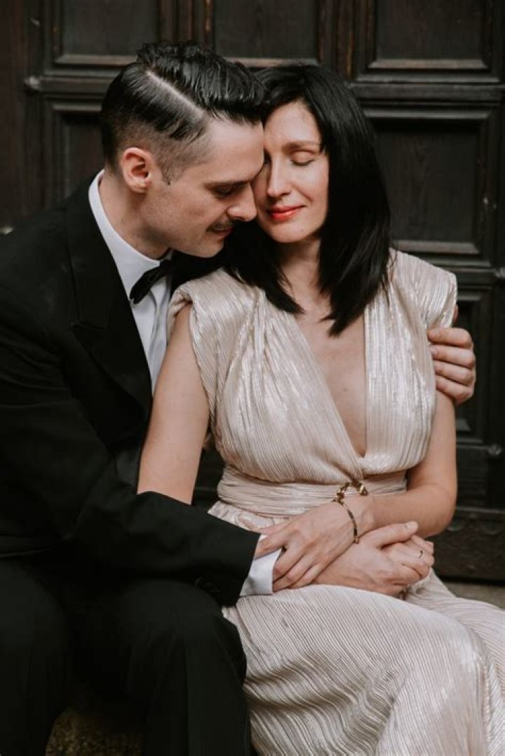 What benefits accrue to married couples?