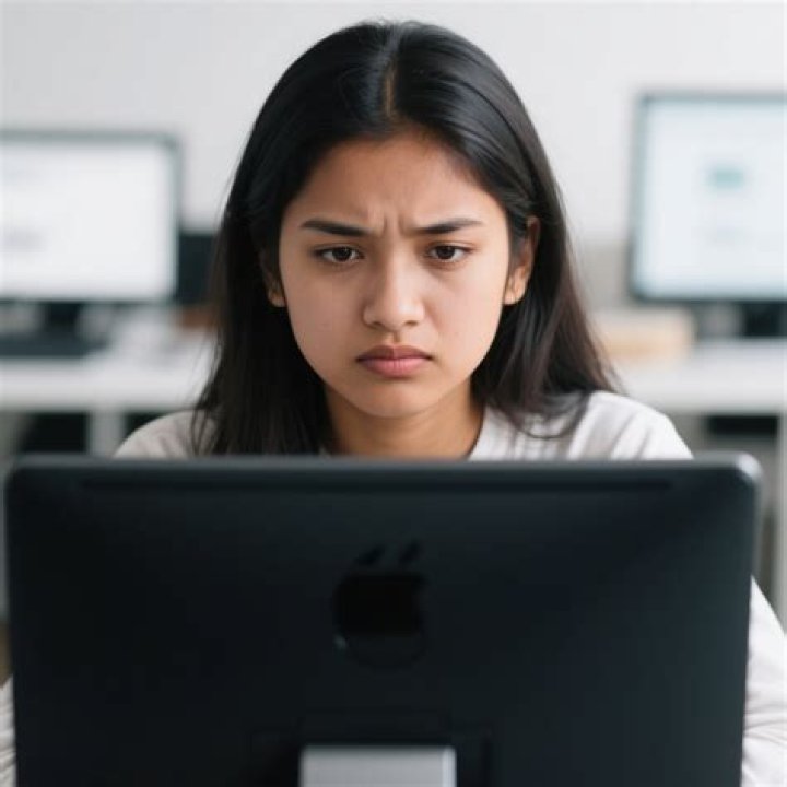 What disqualifies you from being an MLO?