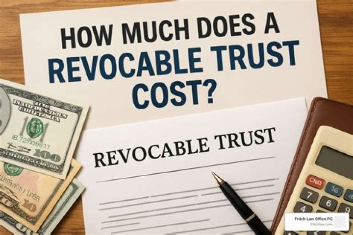 What does a trustee do in a revocable trust?