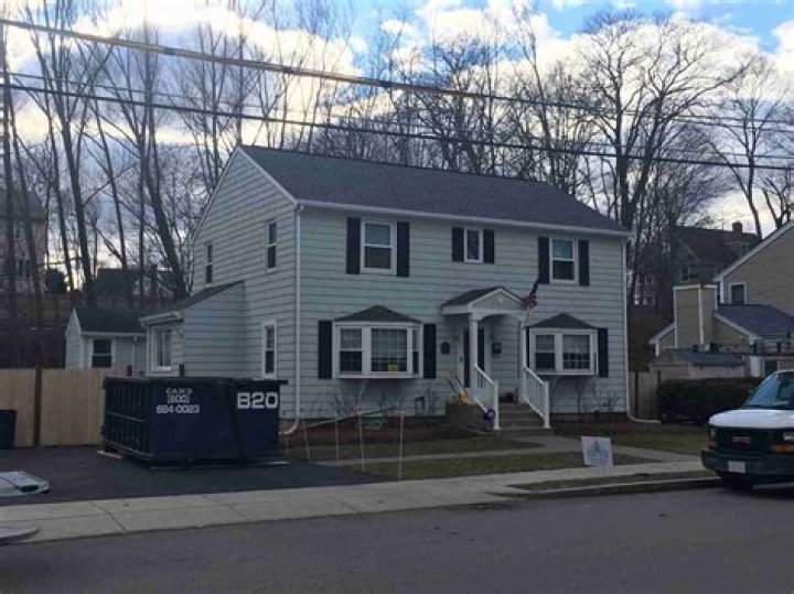 What is a 10 year lien?