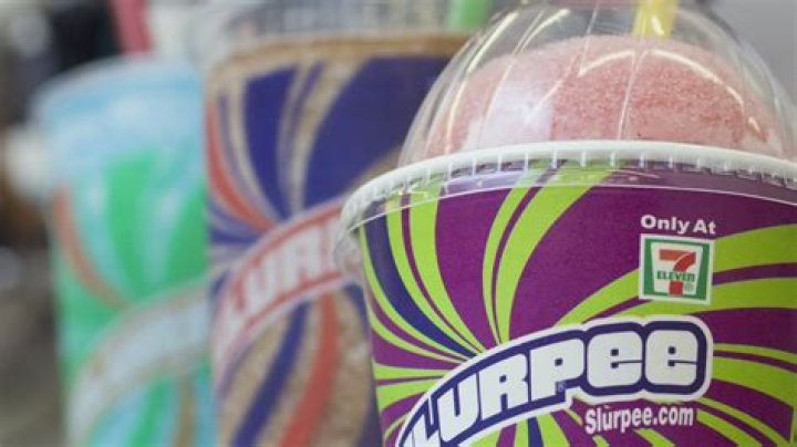 When did 7/11 introduce the Slurpee?