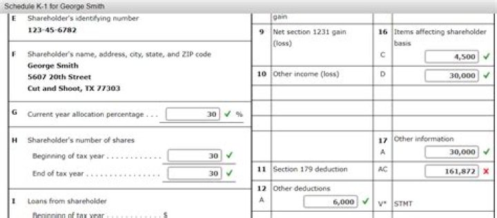 Where are cash distributions to shareholders reported on Form 1120?